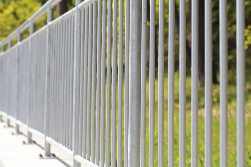Steel Fence Construction in Pearland, TX